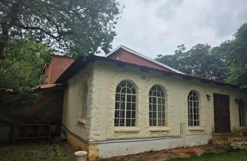 5 Bedroom Property for Sale in De Wildt North West